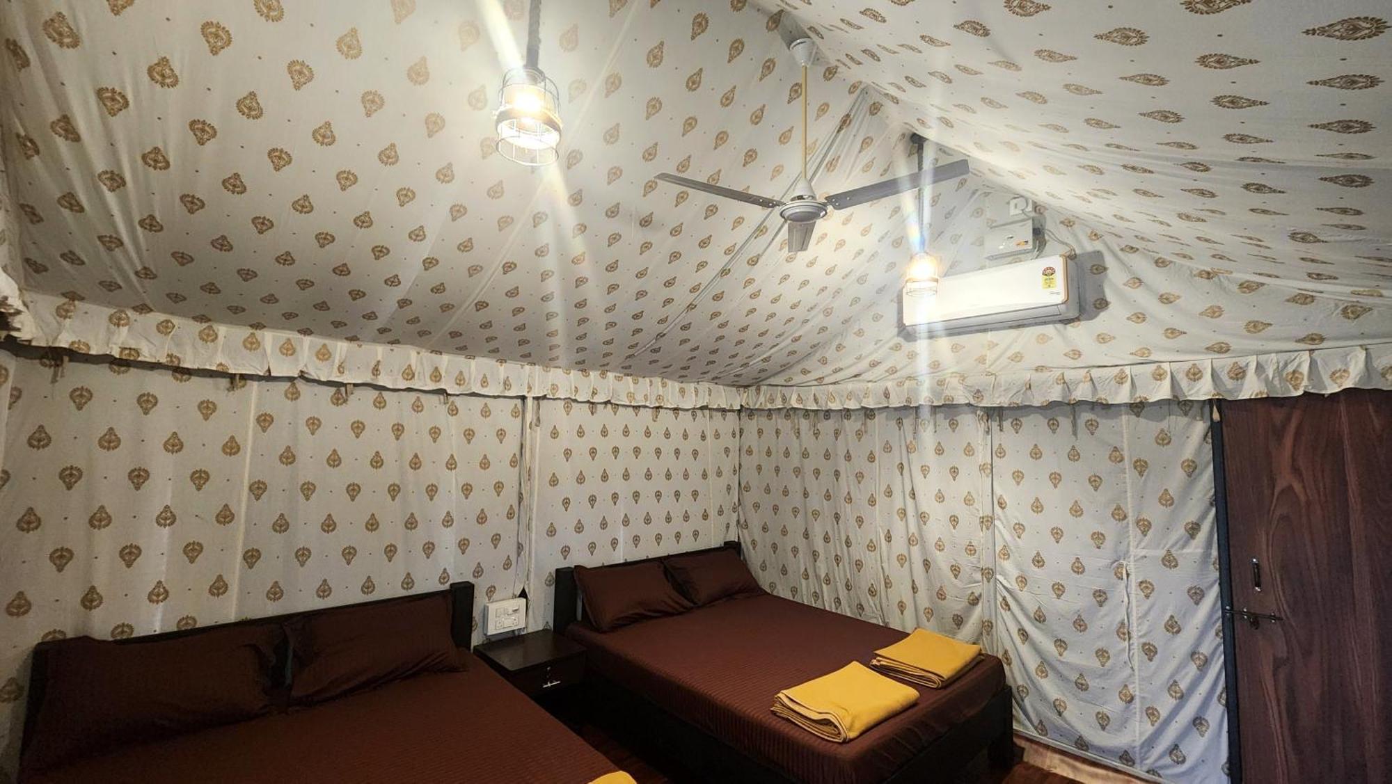 Woods Creek Apartment Dandeli Bagian luar foto